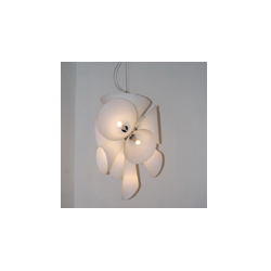 ���ư�FLOS Nebula �����ִ��������� CGD9013